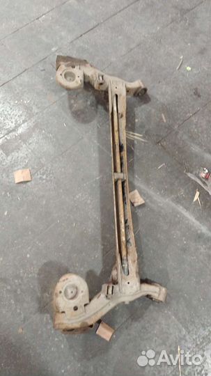 Задняя балка Киа Церато 2