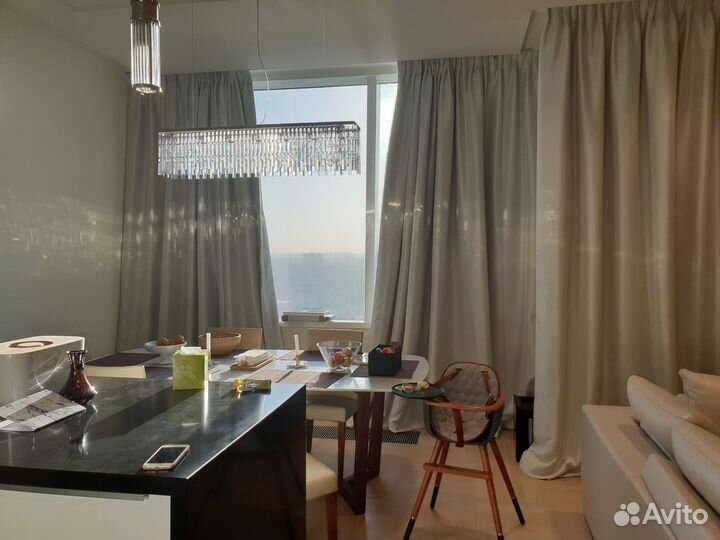 Карниз раздвижной на электроприводе