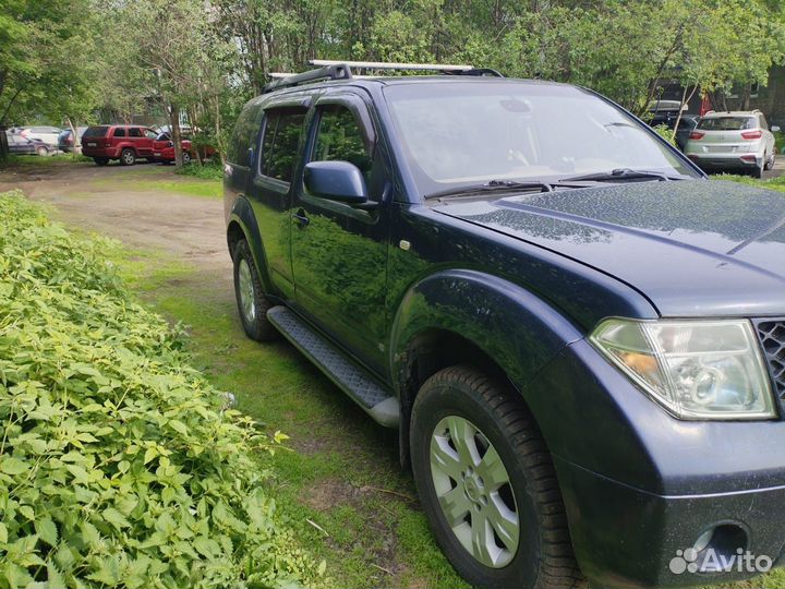 Nissan Pathfinder 2.5 МТ, 2005, 297 000 км