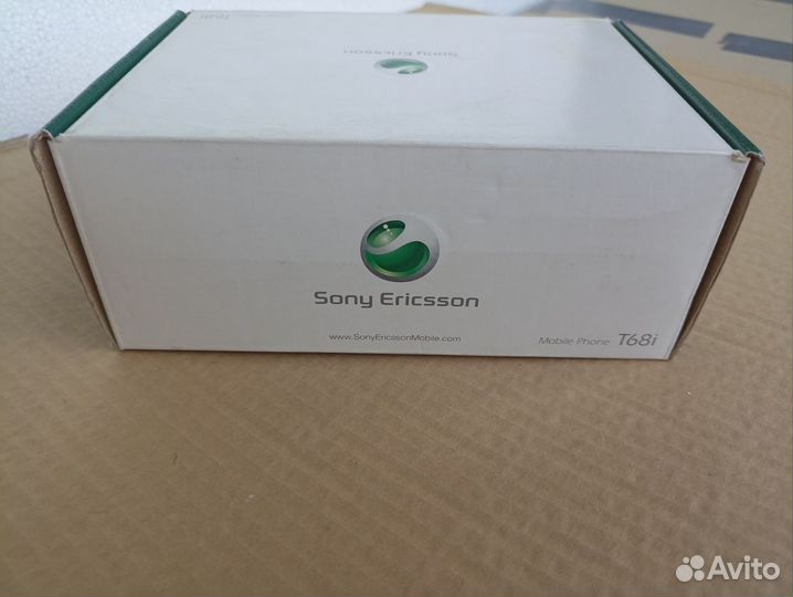 Коробка от телефона Sony Ericsson T68i оригинал