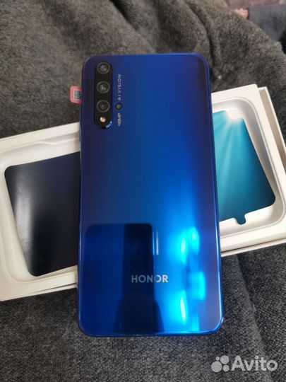 HONOR 20, 6/128 ГБ