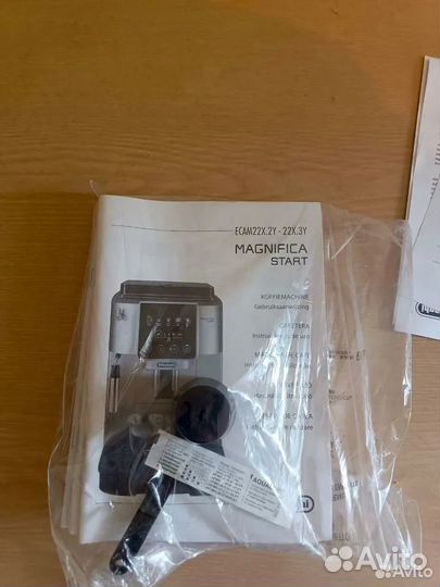 Новая Кофемашина DeLonghi Magnifica Start ecam220