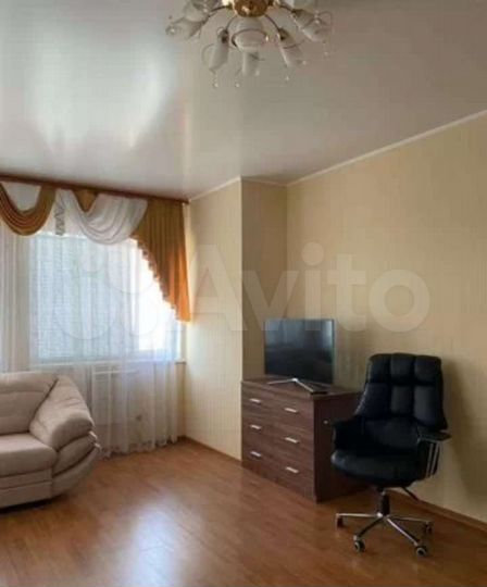 2-к. квартира, 85 м², 5/9 эт.