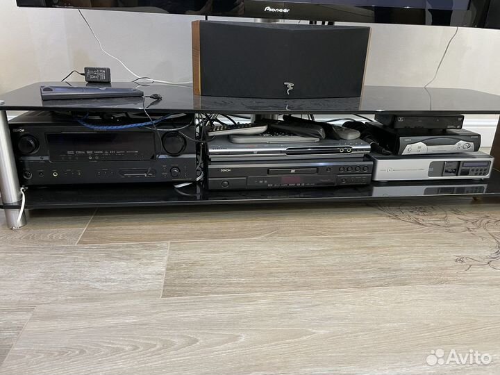 Музыкальный центр