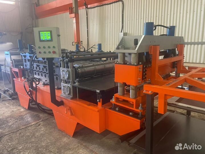 Линия продольно поперечной резки металла до 3 мм