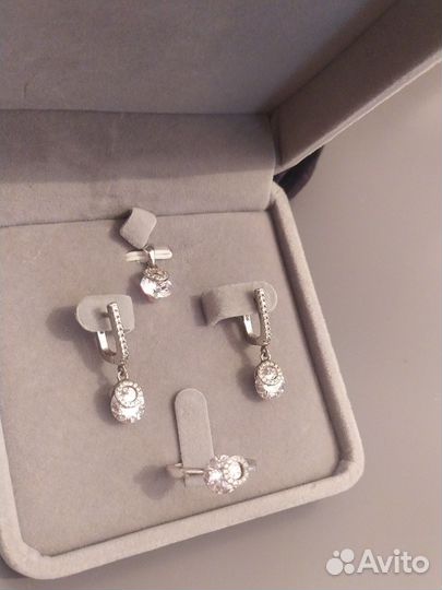 Серебряные комплекты