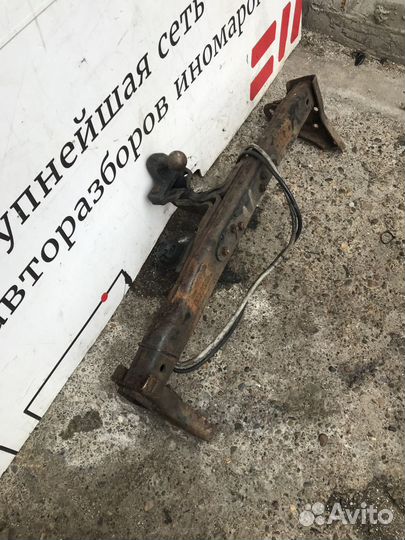 Сцепное устройство (Фаркоп) Nissan Pathfinder