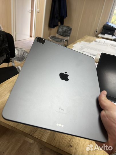 iPad pro 12 9 2021 m1 128gb
