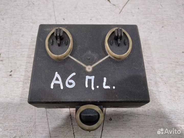 Блок управления дверьми передний правый Audi A6 C6