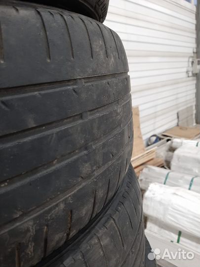 Bridgestone Dueler H/P 225/55 R18 и 225/55 R18 98V