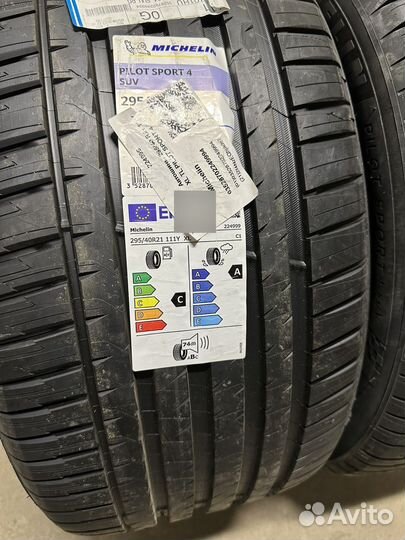 Michelin Pilot Sport 4 SUV 295/40 R21 111Y