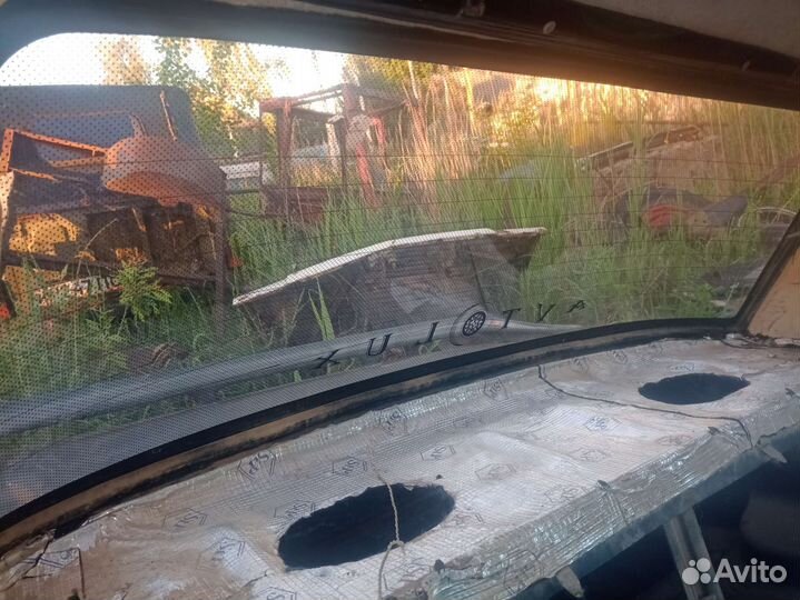 Заднее стекло ваз 2107
