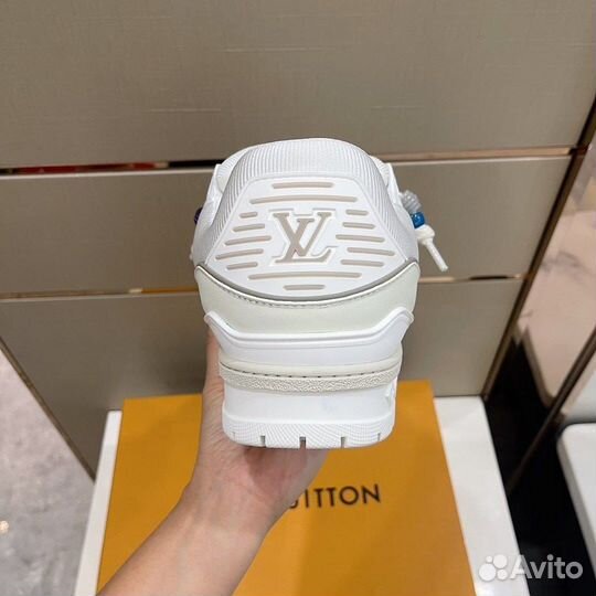 Кроссовки женские Louis Vuitton Triple White