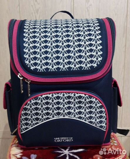 Школьный рюкзак