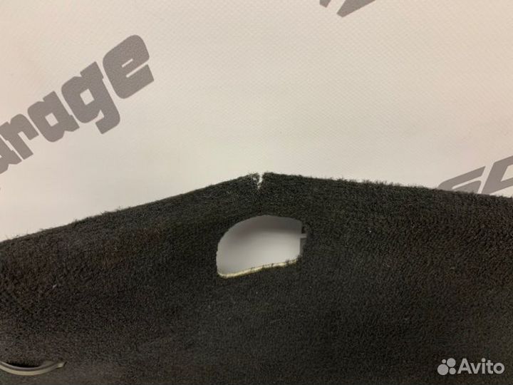 Обшивка багажника задняя правая Mercedes Gle W166