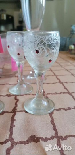 Посуда (чайная пара 6 шт, рюмки)