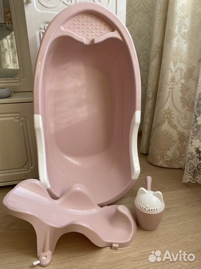 Ванночка для купания с горкой и ковшом