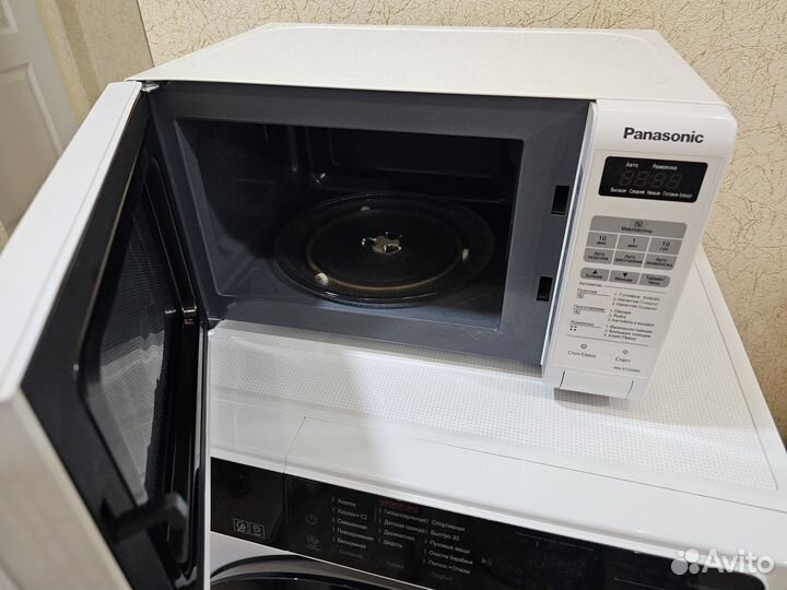 Микроволновая печь Panasonic NN-ST250W