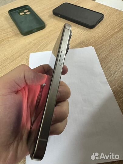 iPhone 15 Pro, 256 ГБ