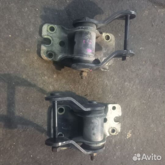 Серьги рессоры Додж Караван (лонг) 4 поколение