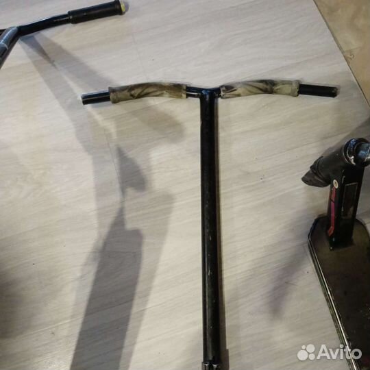 Трюковой самокат по запчастям