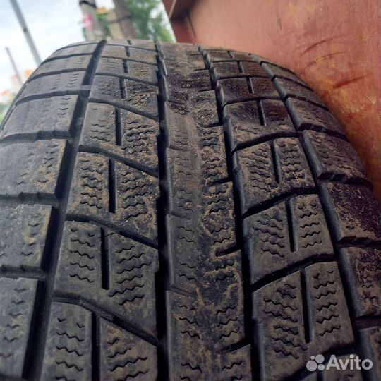 Dunlop D87M 235/55 R18