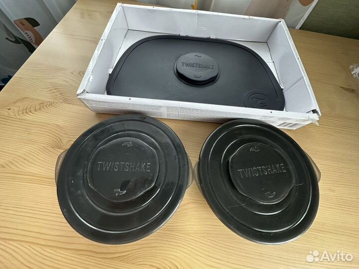 Тарелка детская с силиконовым ковриком Twistshake