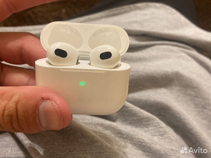 Беспроводные наушники apple airpods 3