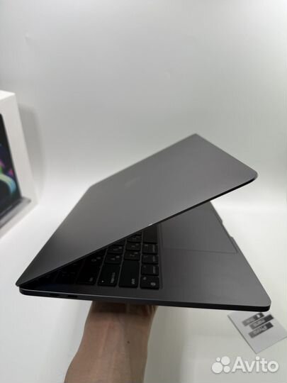 Apple MacBook Pro 13 (M2 2022) 8/256Gb