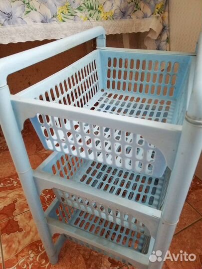 Пластиковые ящики для хранения бу