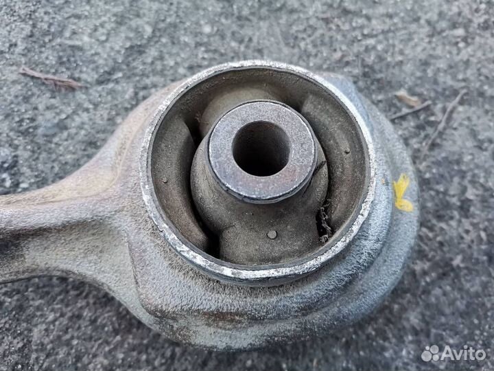 Рычаг передний правый Mercedes S W221