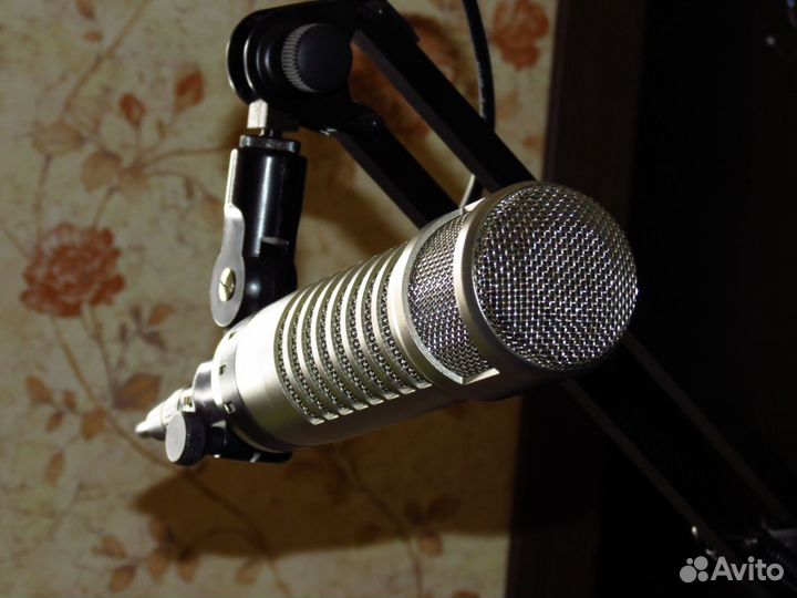 Electro Voice RE27 N/D США, shure sm7b