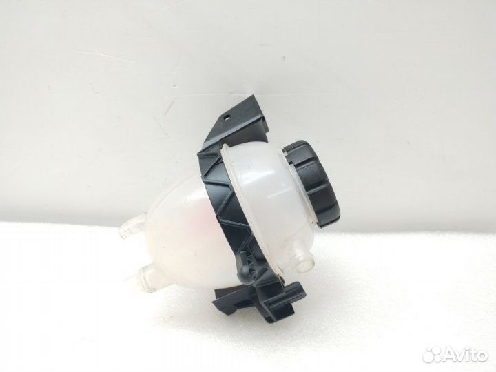 Бачок расширительный Mercedes-Benz E-Class S213