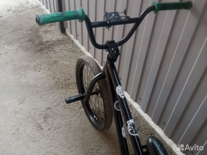 Продам BMX