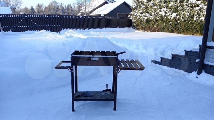 Дом 30 м² на участке 3 сот.