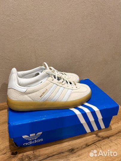 Кроссовки женские adidas gazelle