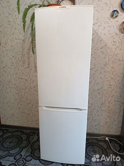 Холодильник бу Bosch