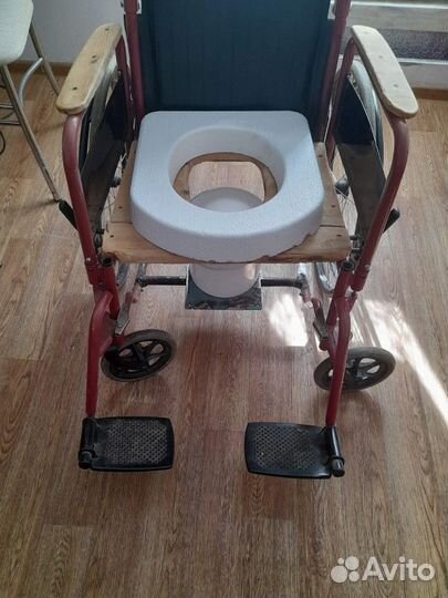 Кресло - унитаз для пожилых людей, инвалидов