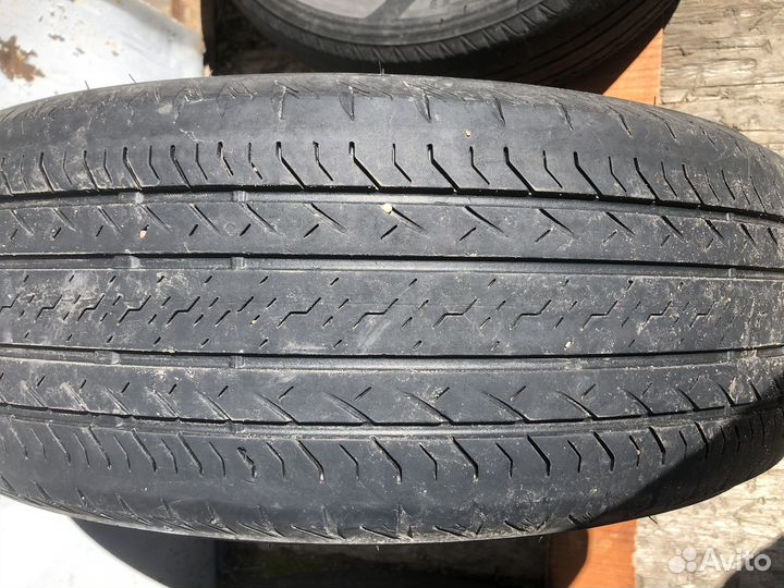 Bridgestone Ecopia EP850 215/65 R16C 98