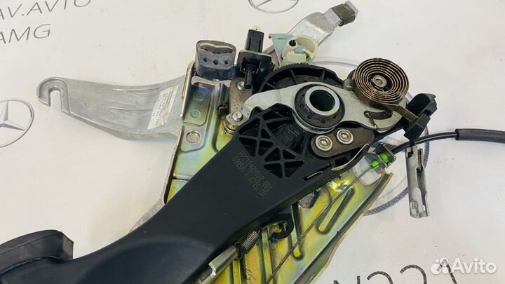 Педаль тормоза Mercedes W212