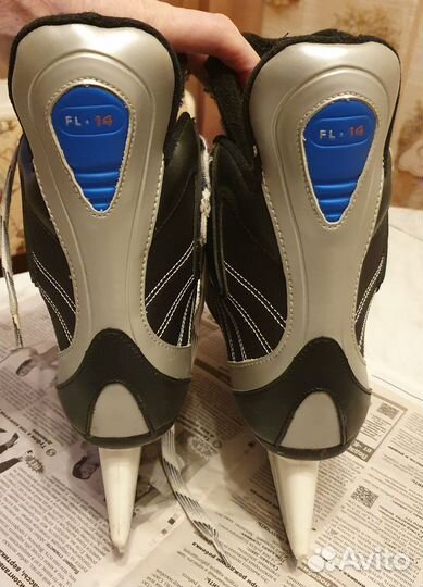 Хоккейные коньки bauer 42 размер