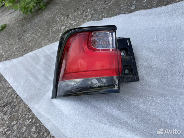 Фонарь внешний левый Lexus NX 2014-2017