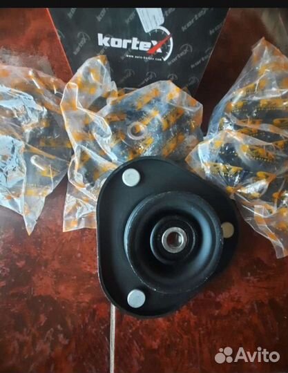 Опора амортизатора Toyota corolla e150-180