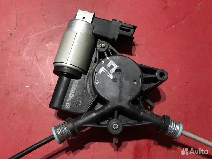 Мотор стеклоподъемника передний левый Mazda 6 GG