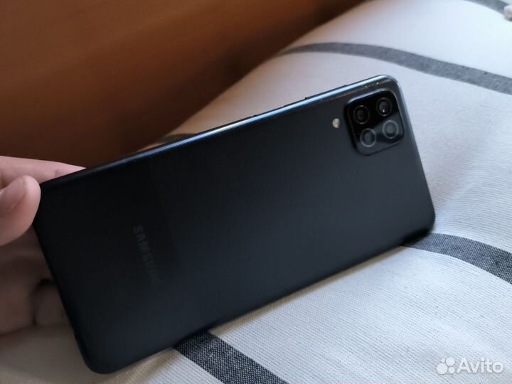 Samsung Galaxy A12, 4/64 ГБ