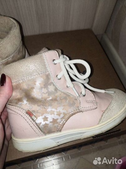 Ботинки детские