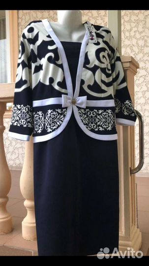 Платье новое, 64 размер