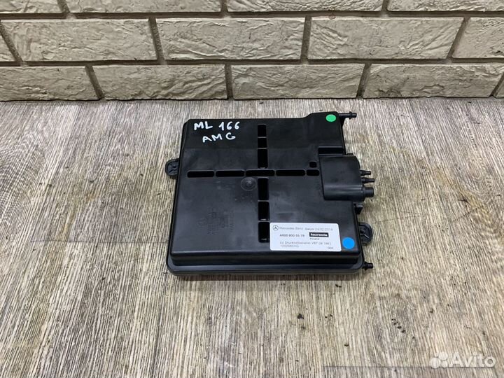 Mercedes Benz W166 Ресивер воздушный (клапан)