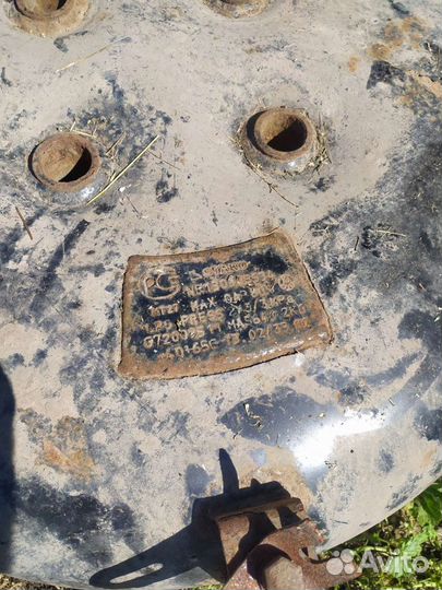 Автомобильный газовый балон