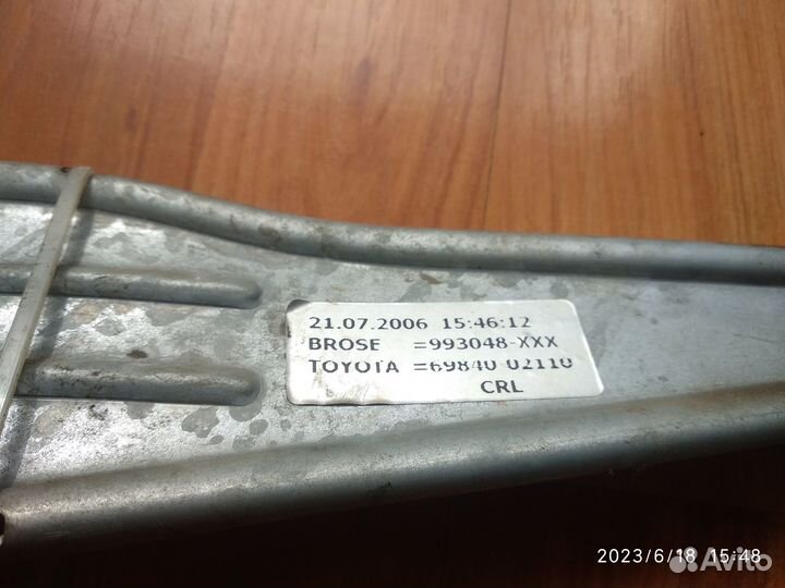 Стеклоподъёмник Toyota Corolla e120
